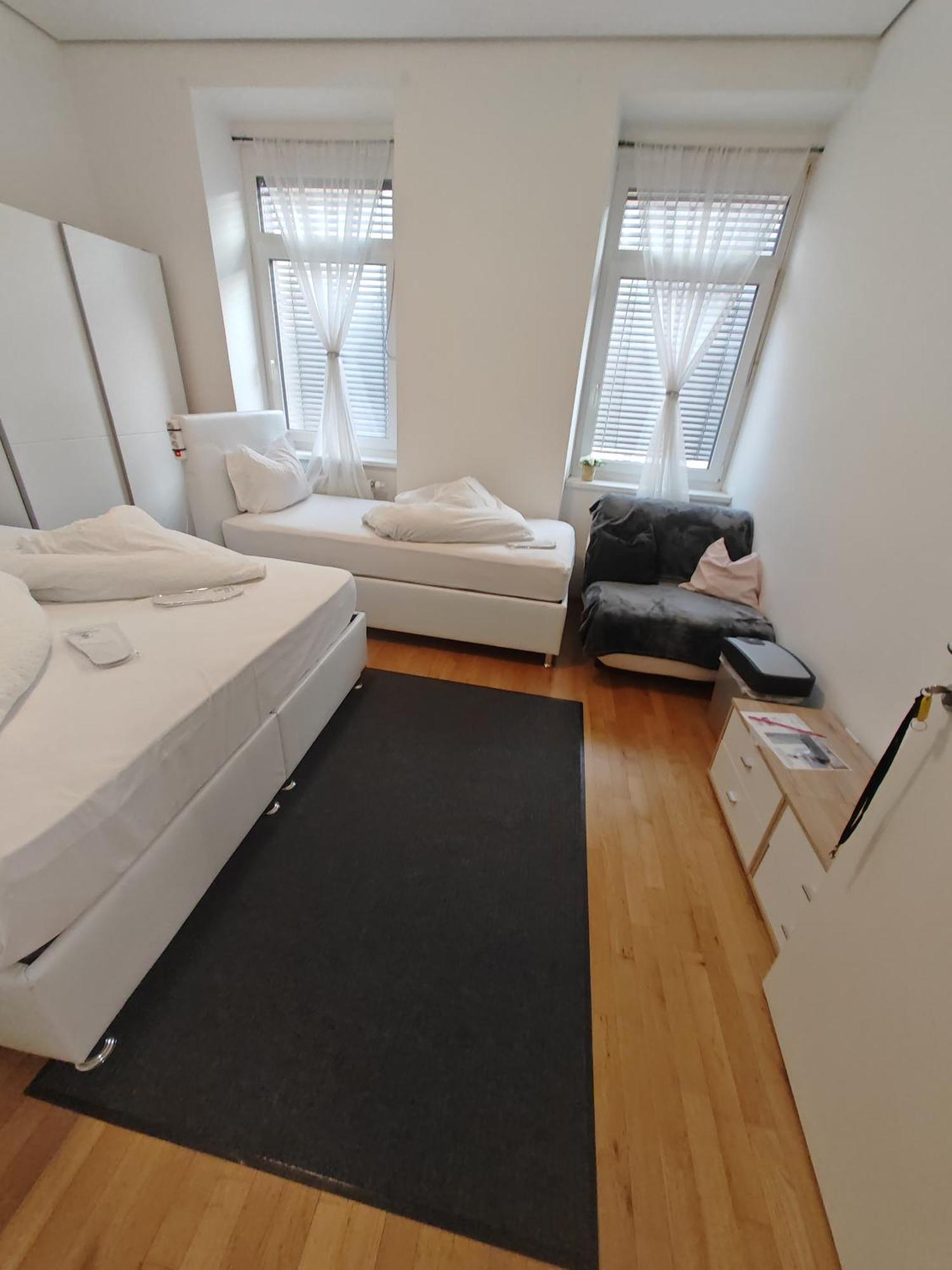 Abai Apartments 1140 Only Www-On-Line-Check-In & Selfservice Βιέννη Εξωτερικό φωτογραφία